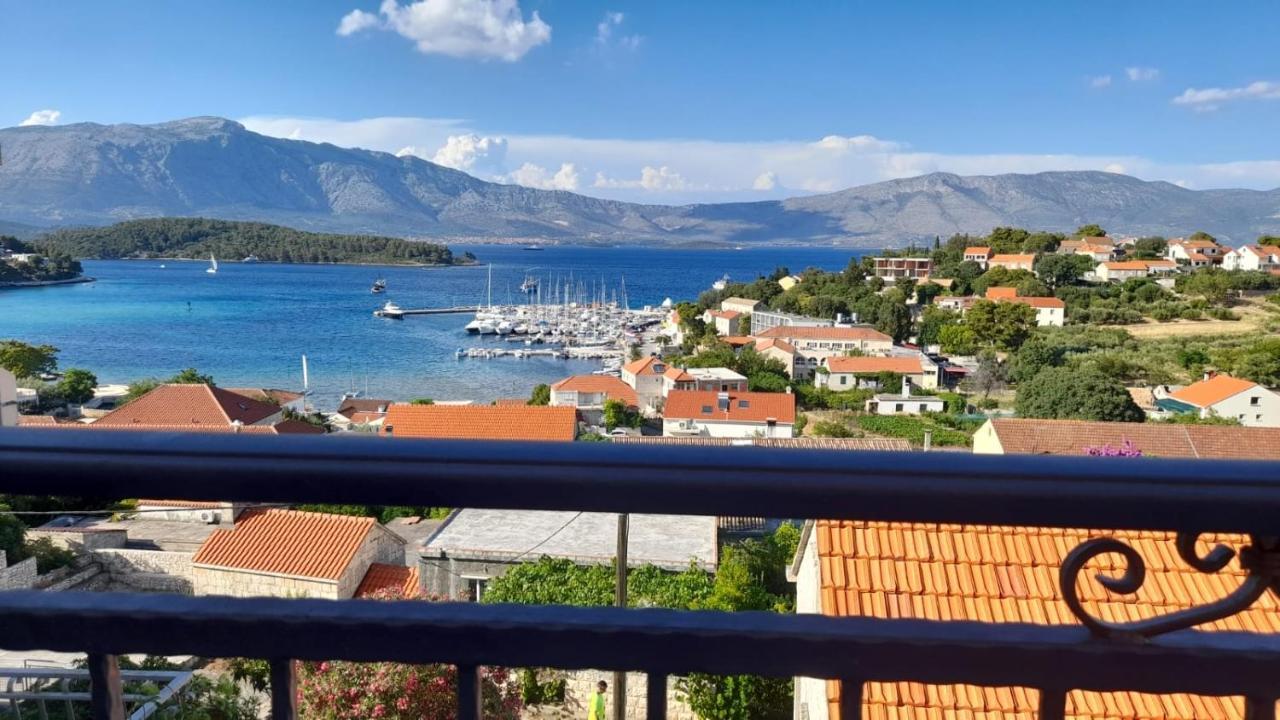 Apartments Лумбарда Екстер'єр фото